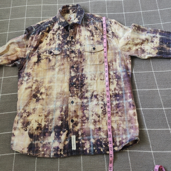 Grayers Clothiers Once in a Blue Moon Distressed Acid Bleached Flannel Shirt - Picture 4 of 9